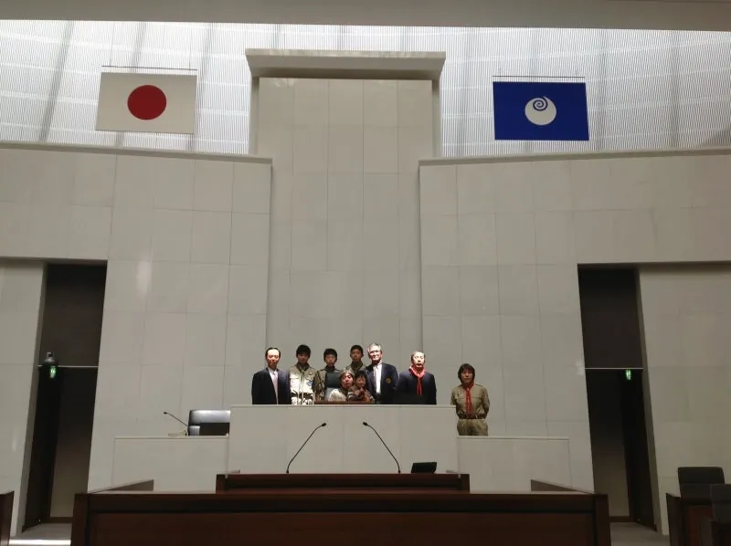 議場にて