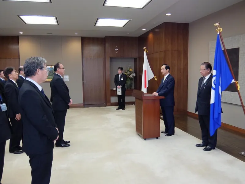 年頭訓示を行うの写真 1