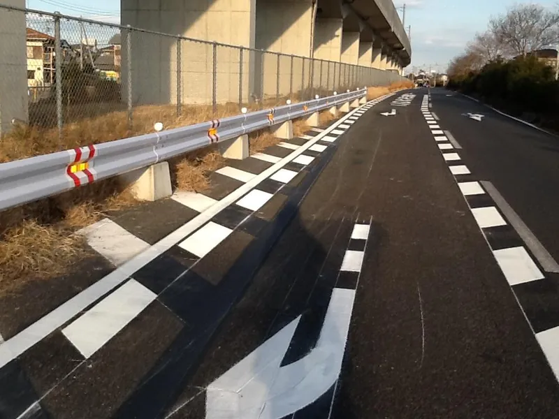 ふれあい道路「天神北」の交差点改良工事完了の写真 5