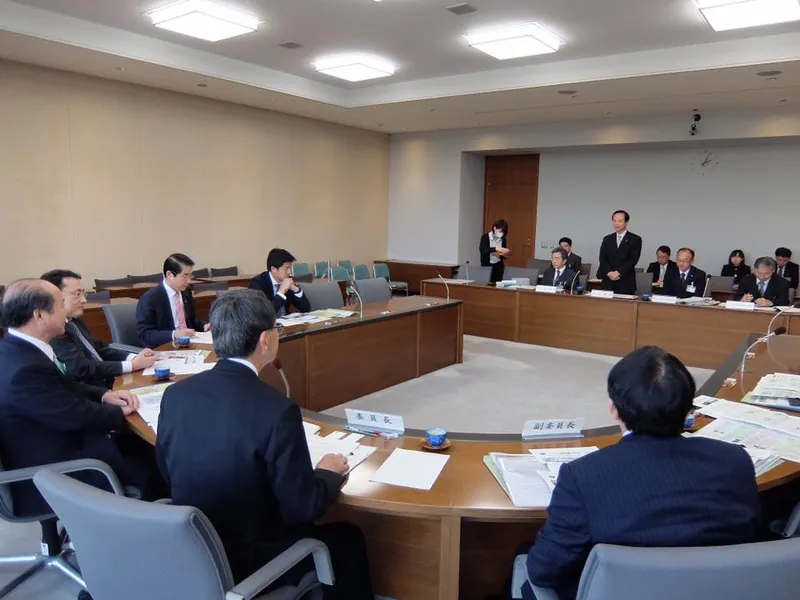 新潟県議会の皆さんの写真 2