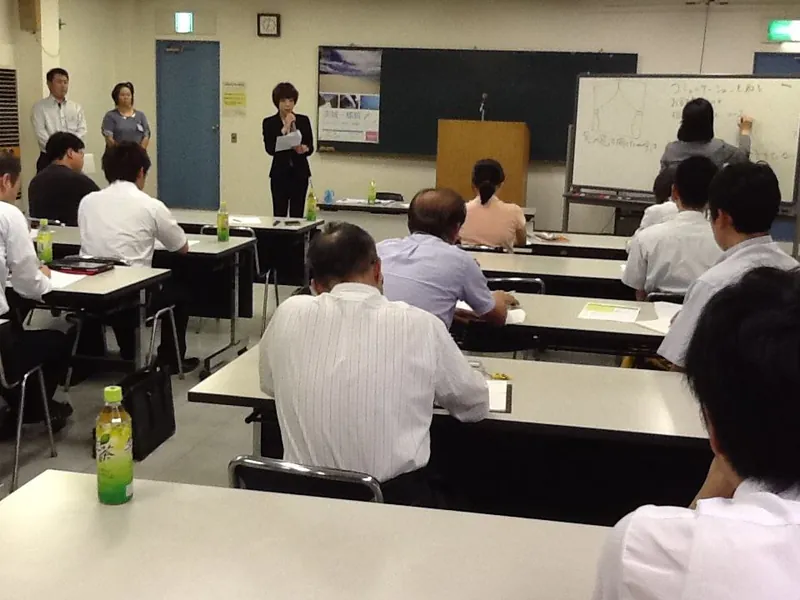 守谷市商工会で「営業スキルアップセミナー」の写真 2