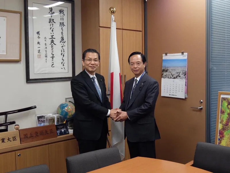 衆参議員会館を訪問の写真 5