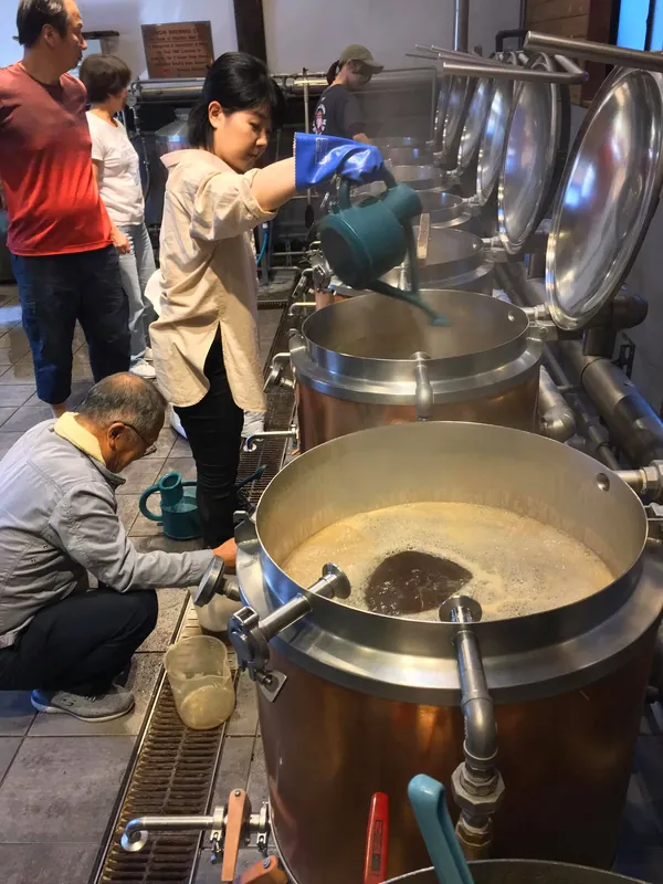 守谷産ハチミツでビールを仕込むの写真 4