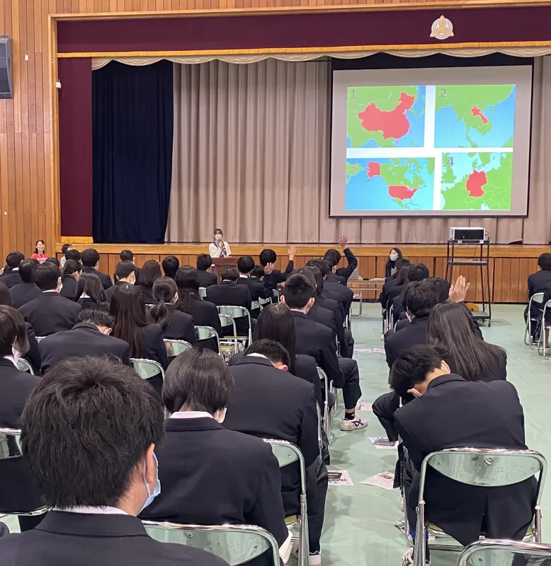 ラオス帰国報告会の写真 1