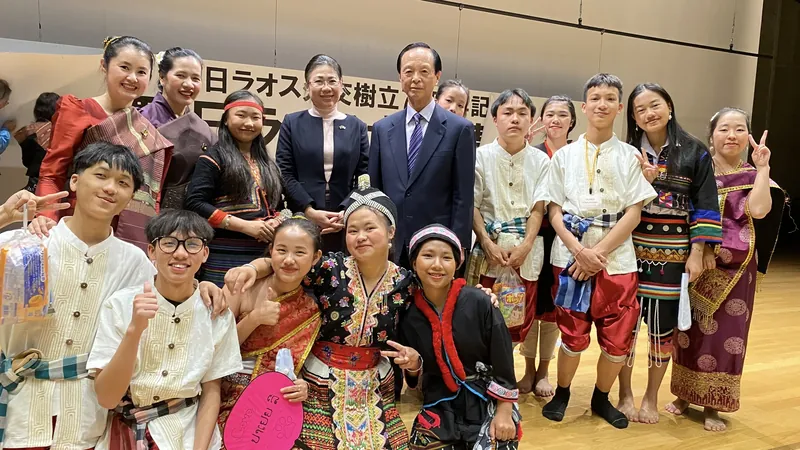 愛子さまラオス訪問の写真 3