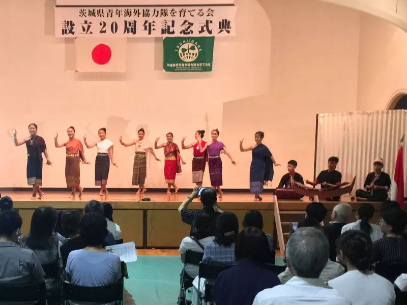 ラオスの伝統舞踊の写真 4