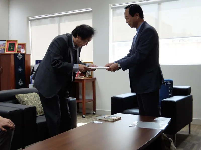 JICAビエンチャンの事務所訪問の写真 2