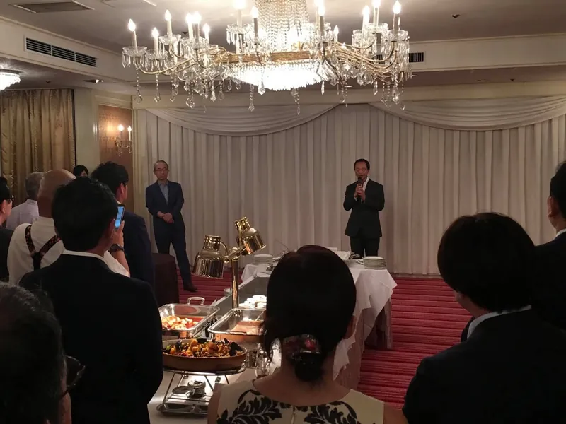 青山ゼミ卒業を祝う会の写真 1