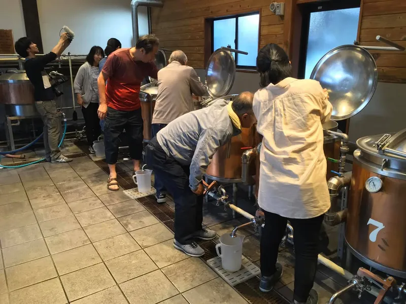 守谷産ハチミツでビールを仕込むの写真 5