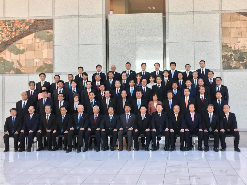 新議会がスタートの写真 1