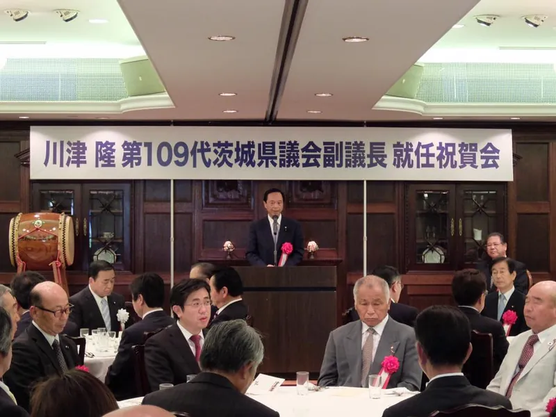 川津副議長は名キャッチャーですの写真 1