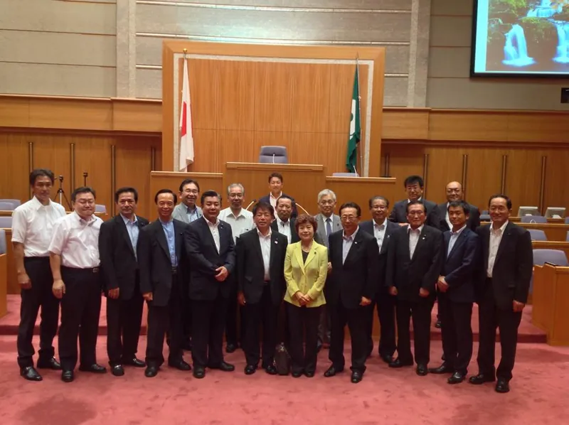 三重県議会を視察の写真 1