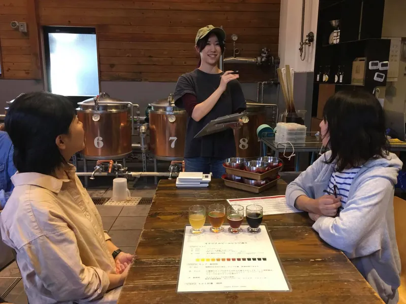 守谷産ハチミツでビールを仕込むの写真 1