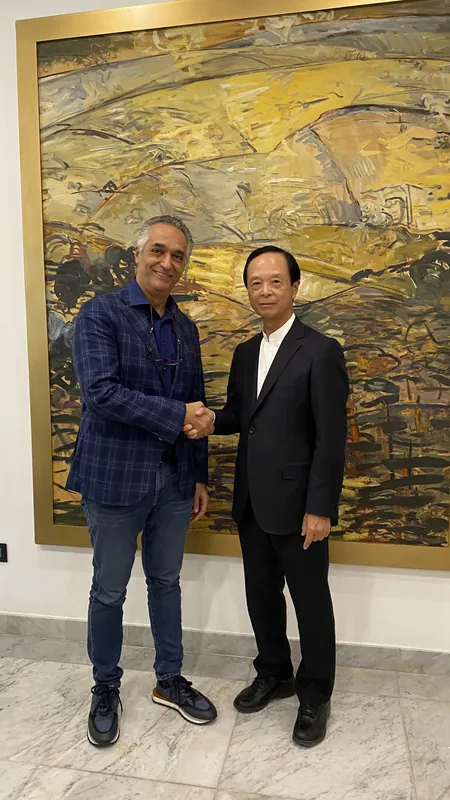 ヨルダン観光・考古大臣と会談の写真 1