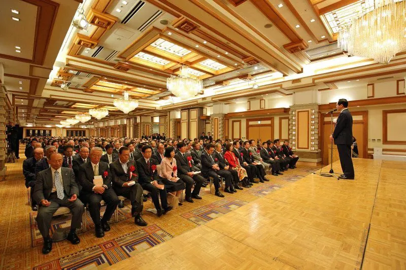 議長就任祝賀会の写真 2