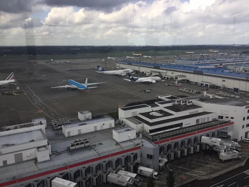 成田空港管制塔を視察の写真 2
