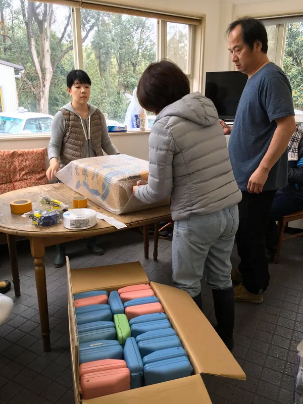 セネガルにピアニカを送るの写真 2