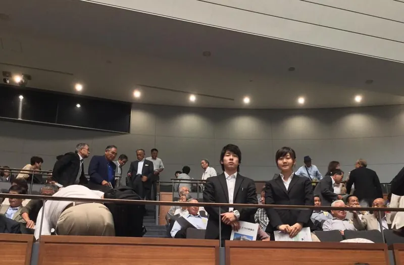 細谷議長を表敬訪問の写真 3