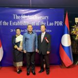 ラオス大使館に招待